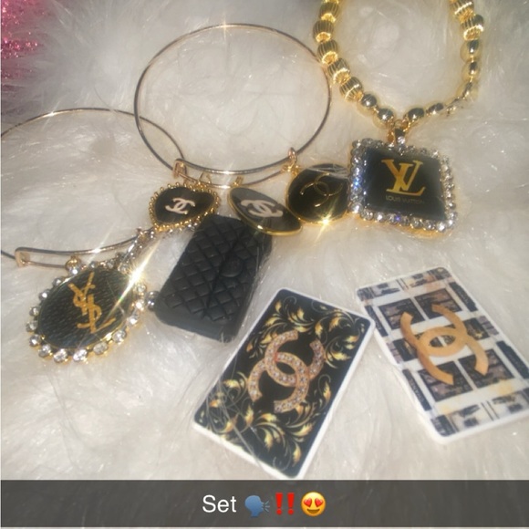 Lux Set - Picture 4 of 4